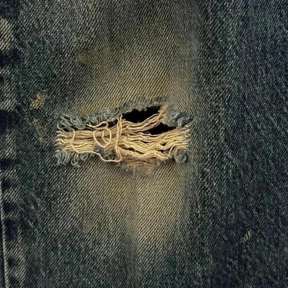 Vintage Levi's High Rise Relaxed Fit Jeans 37x29 Medium Wash - Picture 2 of 6